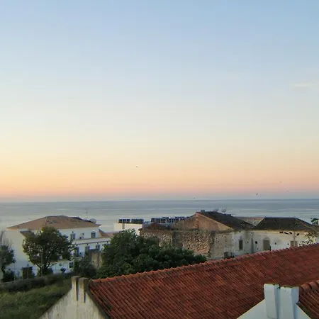 Sea View Old Town Center * אלבופיירה